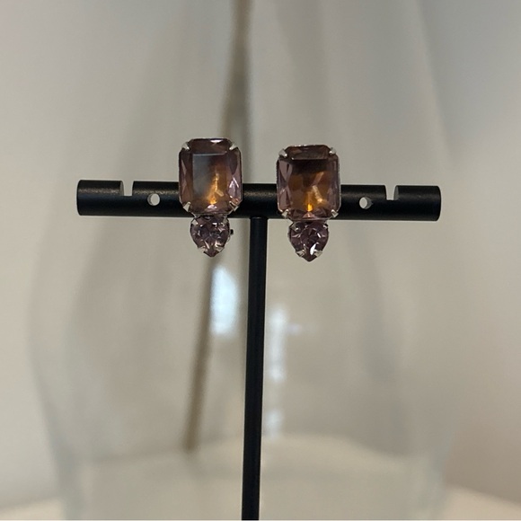 Oscar De La Renta Stunning Earrings Cushion & Heart Cut Clip-On New in Package - Picture 12 of 12